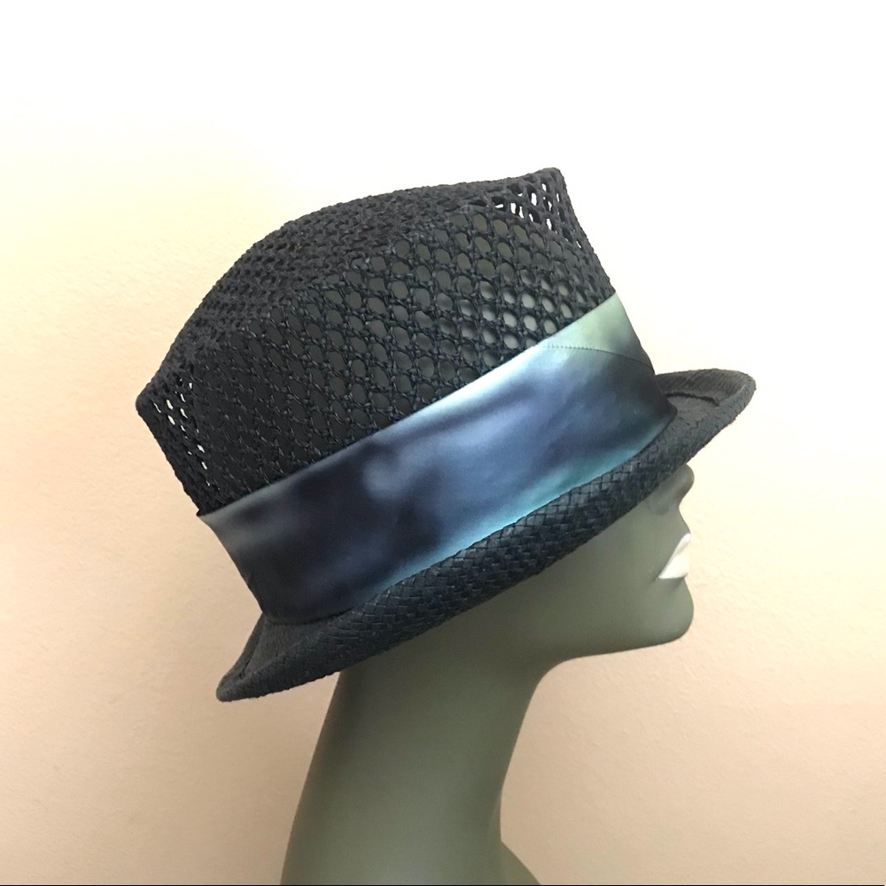 Top Hat - Picture 4 of 6